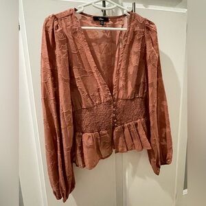 Lulus woman’s blouse size M